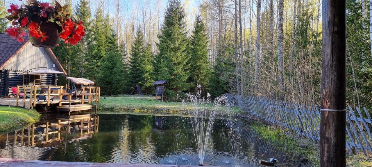 Atsikivi Puhketalu Hotel Häädemeeste Exterior foto