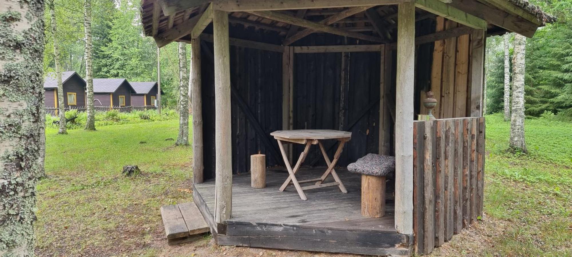Atsikivi Puhketalu Hotel Häädemeeste Exterior foto