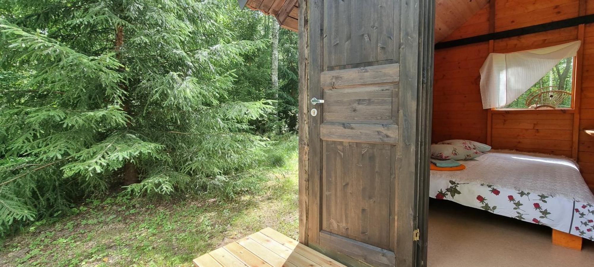 Atsikivi Puhketalu Hotel Häädemeeste Quarto foto